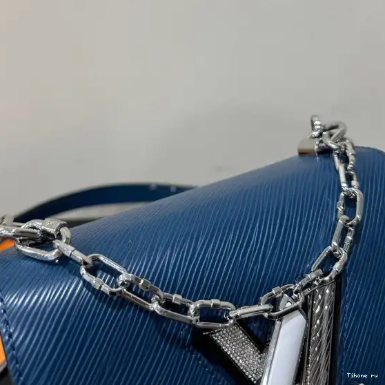 Affordable LOUIS VUITTON PM TWIST 0506